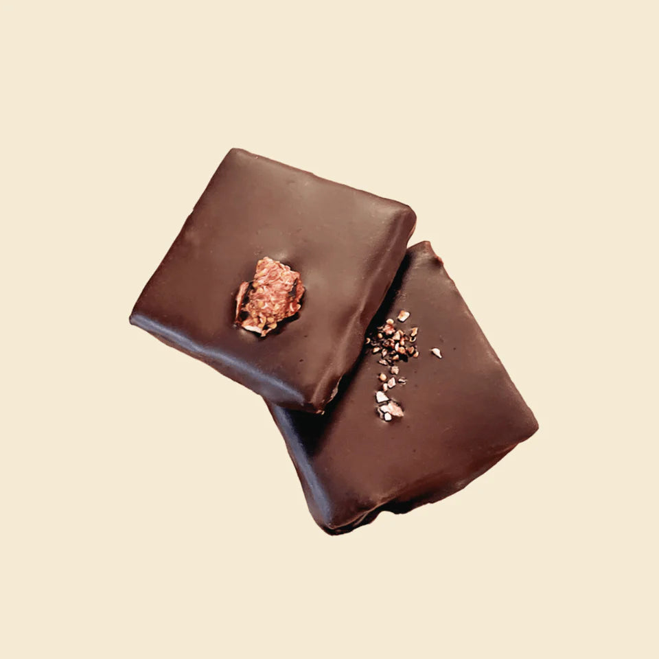 Cosmic Dealer Salty Fig & Almond Chocolate